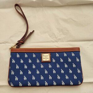 Dooney & Bourke Los Angeles Dodgers Extra Large Slim Wristlet New Without Tag